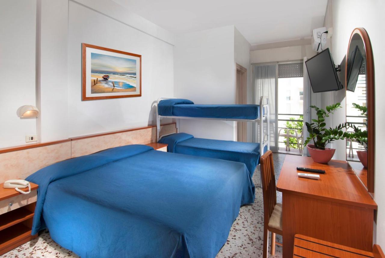 Hotel Holiday Sunshine Summer Misano Adriatico Eksteriør billede